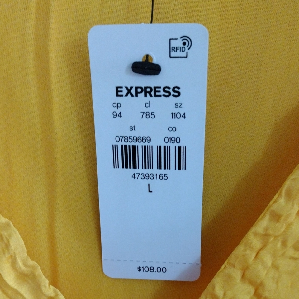 Express Satin V-Neck Flutter Sleeve Pleated Cutout Midi Dress. - Picture 12 of 16